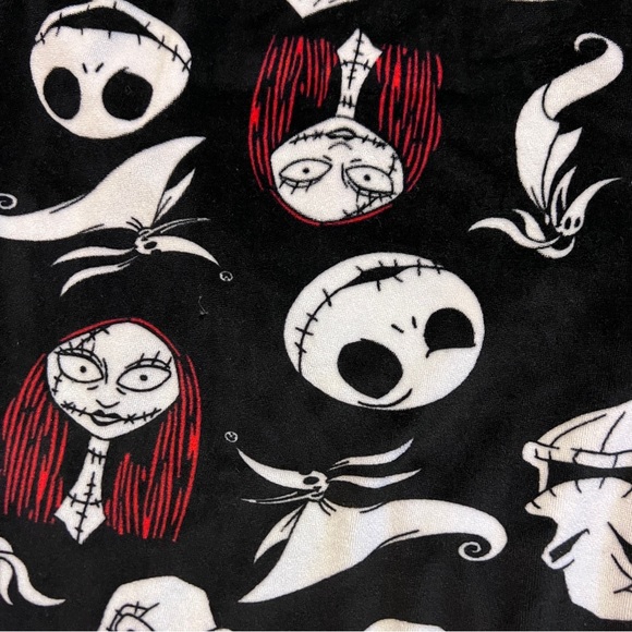 Disney Intimates & Sleepwear 2 Piece The Nightmare Before Christmas